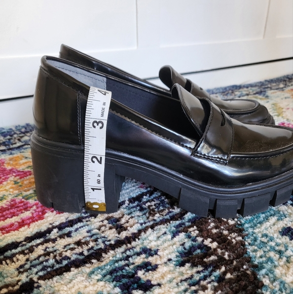 Chunky Loafers - Picture 4 of 8